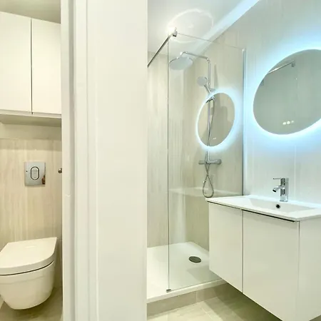 Lägenhet Scandinave Balcon Et Ascenseur Angers