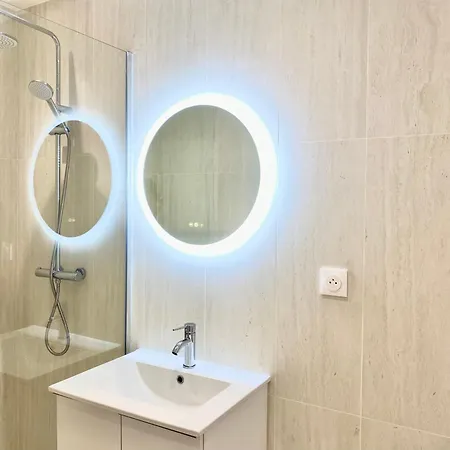 Lägenhet Scandinave Balcon Et Ascenseur Angers