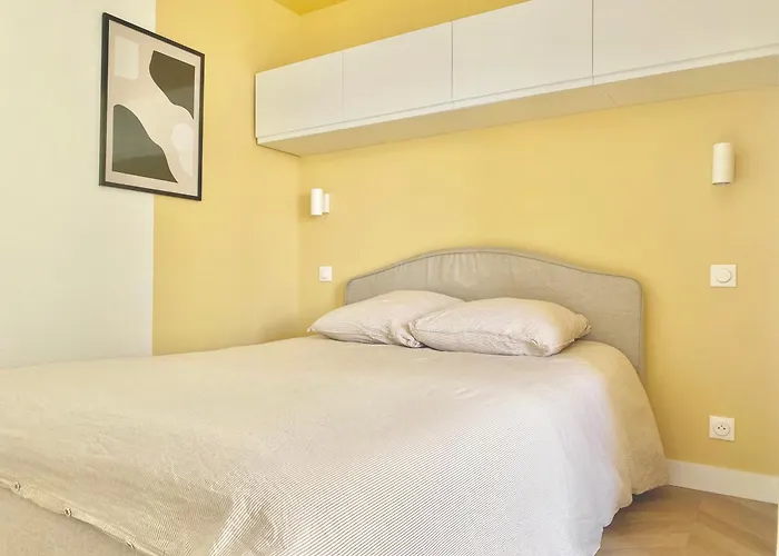 Апартаменты Scandinave Balcon Et Ascenseur